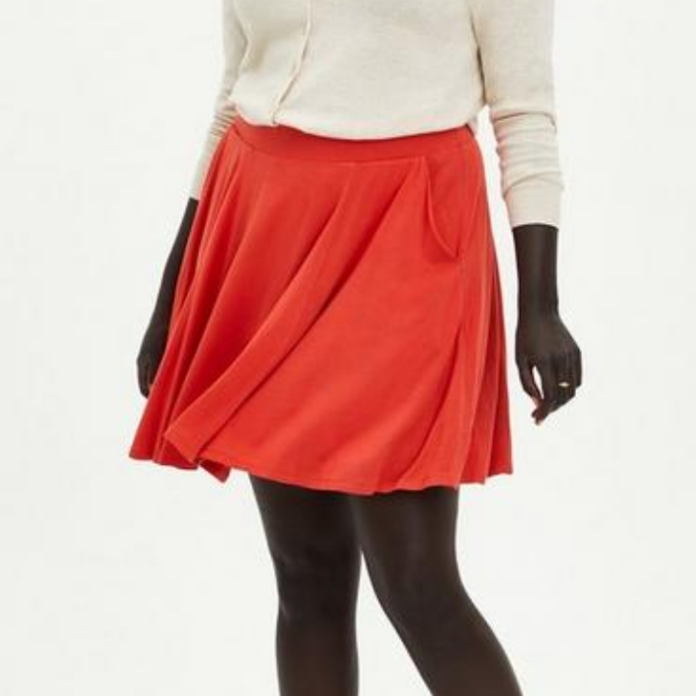 Plus Size 0 (Large) torrid Super Soft summer skirt jersey knit